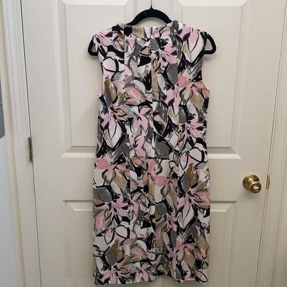 Kasper Pink and Black Floral Dress WITH POCKETS - Picture 6 of 6